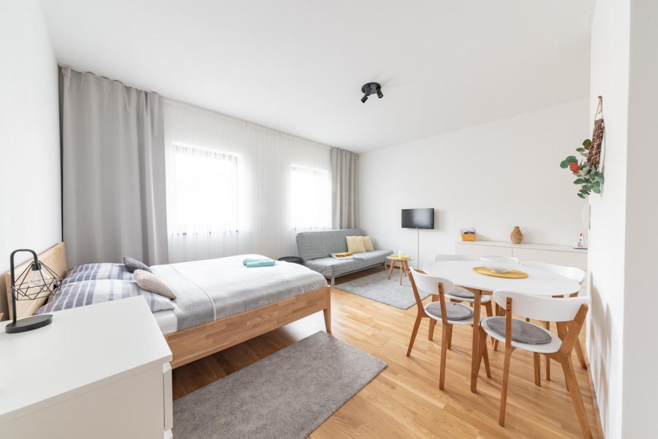 Destne Apartmany เดชท์เน ออร์ลิซกี โฮราค ภายนอก รูปภาพ
